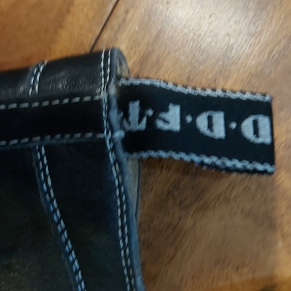 VINTAGE!! Leather John Fluevog boots - Picture 4 of 10